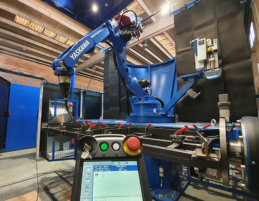 robot soldadura metálica robotizada